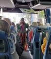 Tunnin kiertoajelu mm. Mastolassa. Ja opas kertoi värikkäästi Lahden historiaa. 23.9.2025.